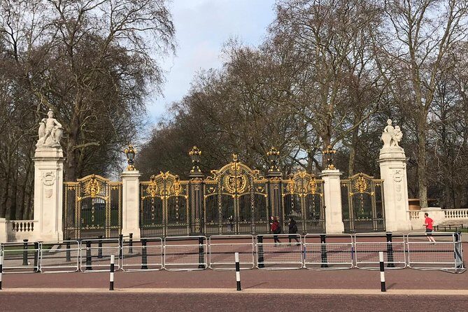 Private Chauffeur at your Disposal in London - Itinerary and Top Sights
