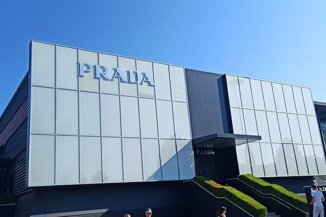 Private Chauffeur for shopping to "The Mall" and Prada Outlet (Space) - An In-Depth Look at the Experience