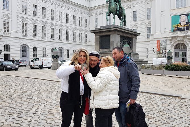 Private City Discovery walk - Historical Treasure hunt - A Detailed Breakdown of the Itinerary and Experience