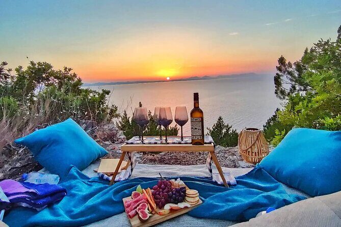 Private cruise Sunset Tour at the Syvota Lighthouse - An In-Depth Look at the Syvota Lighthouse Sunset Tour