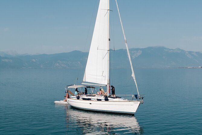 Private Cruise West Side of Milo's & Kleftiko - The Experience in Practice