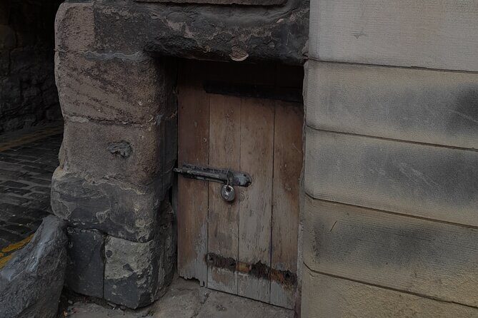 Private Dark History Tour: Eerie Edinburgh - Who Should Consider This Tour?