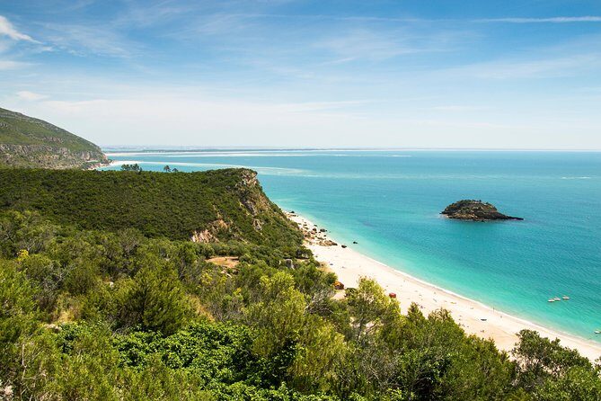 Private Day Tour Arrabida, Sesimbra & wine tastings from Lisbon - Exploring the Arrábida Region: Nature, Coastlines, and Cultural Gems