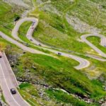 Private Day Tour from Bucharest to Transfagarasan Road - The Journey Begins: Bucharest Pickup and Drive to the Mountains