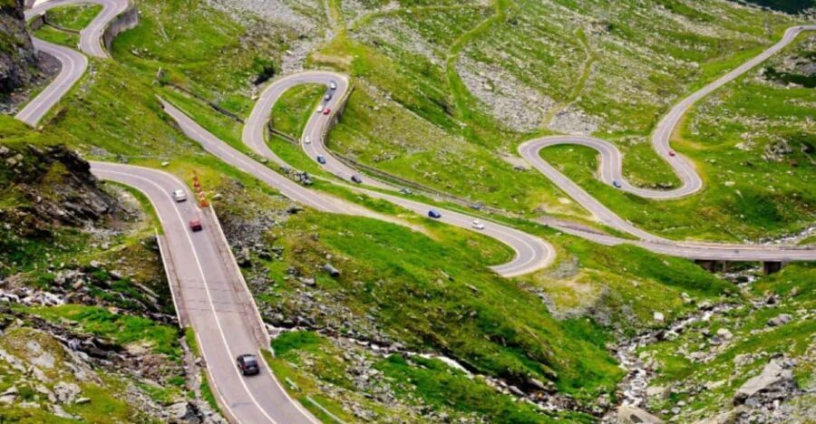 Private Day Tour from Bucharest to Transfagarasan Road - The Journey Begins: Bucharest Pickup and Drive to the Mountains