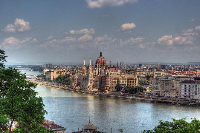 Private day tour to Budapest from Vienna - FAQs