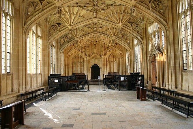 Private Day Tour to Oxford and The Cotswolds - A Deep Dive into the Experience