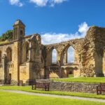 Private Day Tour to Stonehenge and Glastonbury - Detailed Breakdown of the Tour