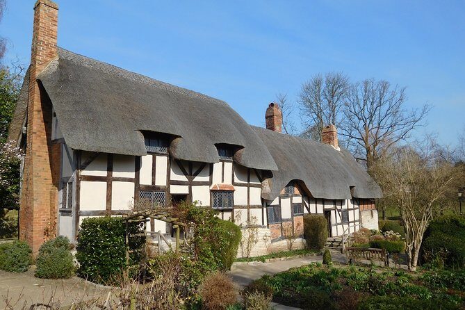 Private Day Tour to Stratford-Upon-Avon - All things Shakespeare - First Stop: Shakespeares Birthplace