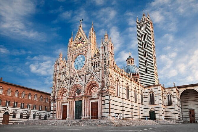 Private day trip from Florence to Pisa, San Gimignano and Siena - Who Should Consider This Tour?