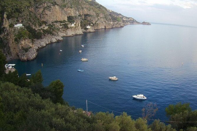 Private Day Trip from Rome to Amalfi Coast and Ruins of Pompeii - Authentic Experiences and Traveler Perspectives