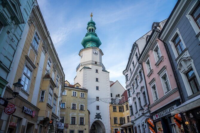 Private Direct Transfer From Vienna Airport to Bratislava - What to expect during the journey