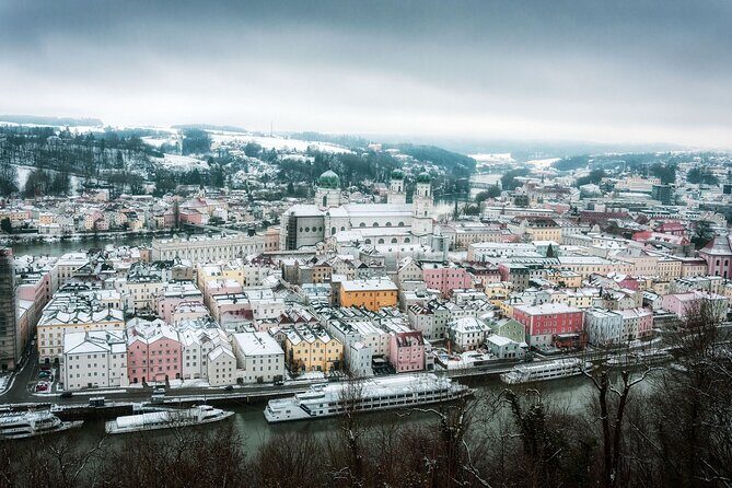 Private Door-to-Door Transfer from Munich to Passau, Local Driver - FAQ