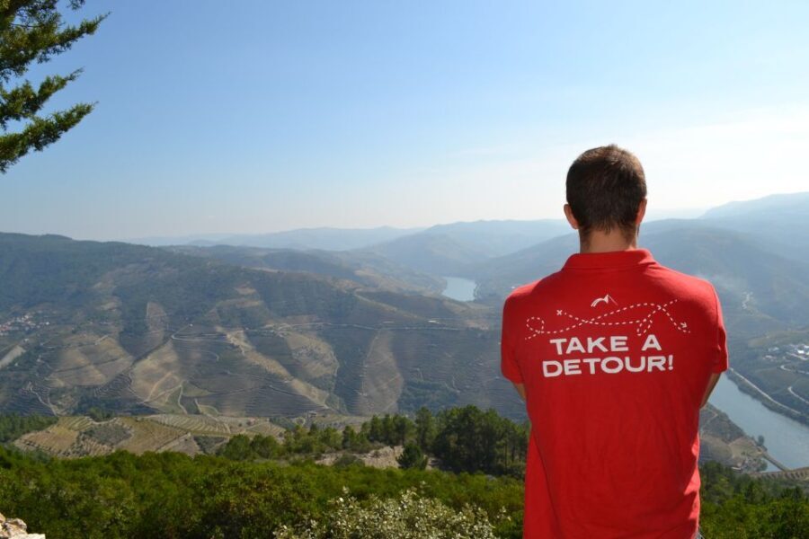 Private Douro Valley 4WD Tour with Wine Tasting and Picnic - A Deep Dive into the Experience