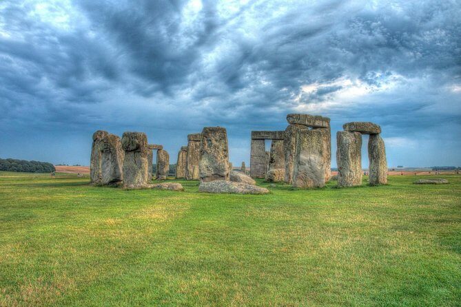 Private Driver guided tour Stonehenge Windsor castle and Bath. - Authentic Experiences and Insights from Reviews