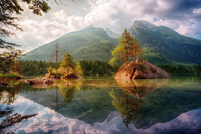 Private Eagle's Nest Tour from Innsbruck with tour ending in Salzburg - Who Will Love This Experience