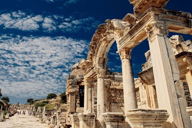 Private Ephesus Tour All inclusive - Turkish Cuisine and a Visit to Meryemana (Virgin Mary’s House)