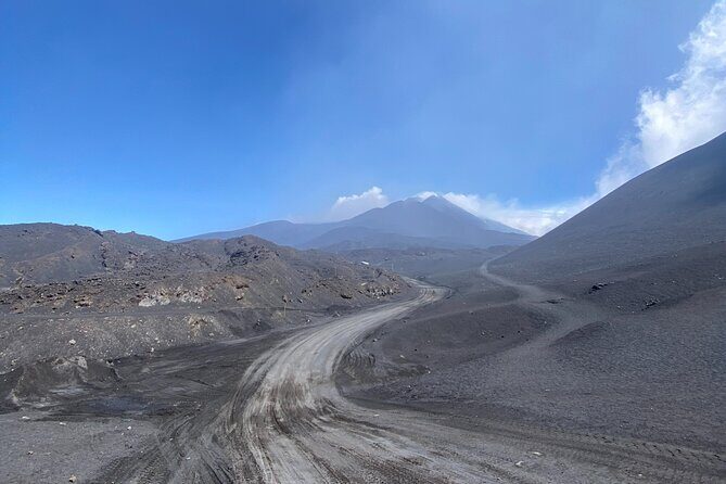 Private excursion on the volcano Etna - What Makes This Tour Stand Out?