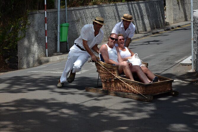 Private Express Tuk Tuk Tour Funchal Old Town & Toboggans - Frequently Asked Questions
