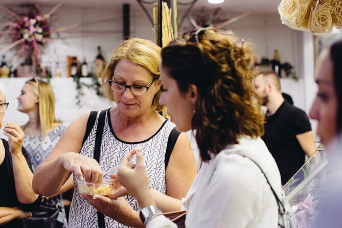 Private Florence Food Walking Tour with Wine and Food Tastings - The Experience in Detail