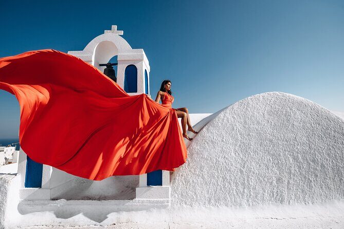 Private Flying Dress Photoshoot in Santorini - Who Should Consider This Tour?