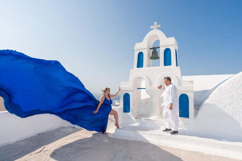Private Flying Dress Photoshoot Santorini With Pickup - In-Depth Look at the Santorini Flying Dress Photoshoot