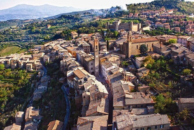 PRIVATE Full-Day Brunello Wine experience from Florence - Exploring the Heart of Tuscany’s Brunello Country