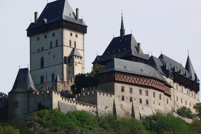 Private Full-Day Tour Karlstejn Castle and Crystal Glassworks from Prague - A Detailed Look at the Tour Experience
