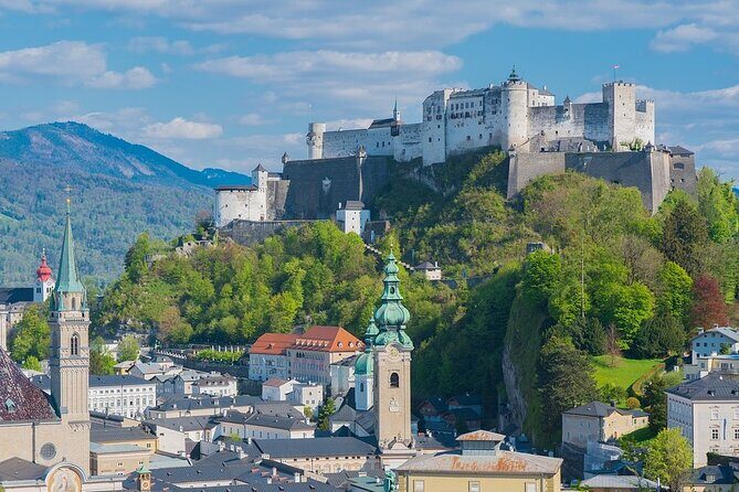 Private Full Day Trip to Hallstatt ,Salzburg and Melk from Vienna - The Sum Up
