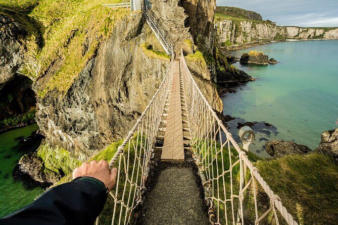 Private Giants Causeway & Coastal Tour from Belfast in Luxury Mercedes - Frequently Asked Questions