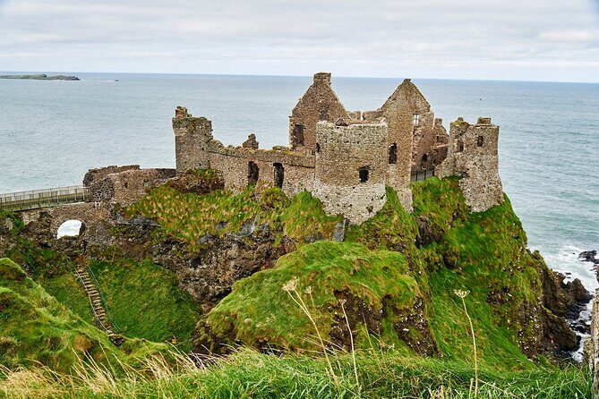 Private Giants Causeway Express Tour - Key Points