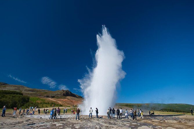 Private Golden Circle Classic Tour from Reykjavik - Practical Aspects and Logistics