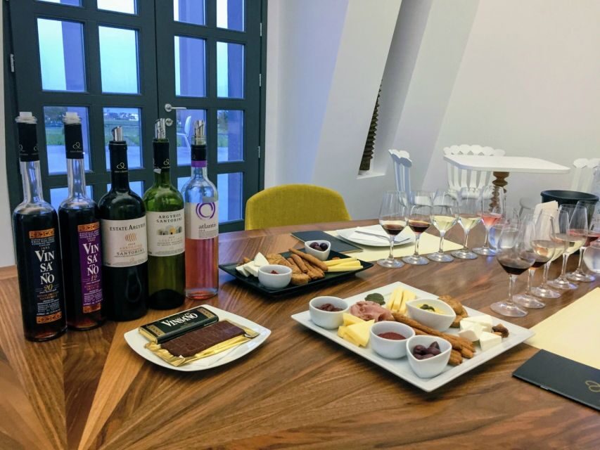 Private Group Visit to Akrotiri & 3 Wineries with Tastings - Exploring the Ruins of Akrotiri