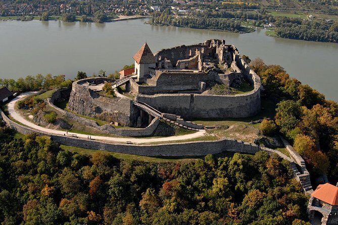 Private Guided Tour to Szentendre & Visegrád Castle (Danube Bend) - The Sum Up