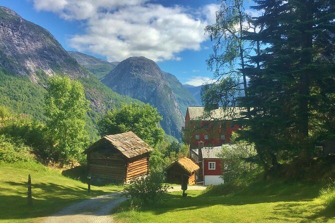 PRIVATE GUIDED TOUR: World Heritage Fjord Landscape  Viking Special  from Flåm - Why Travelers Love This Tour