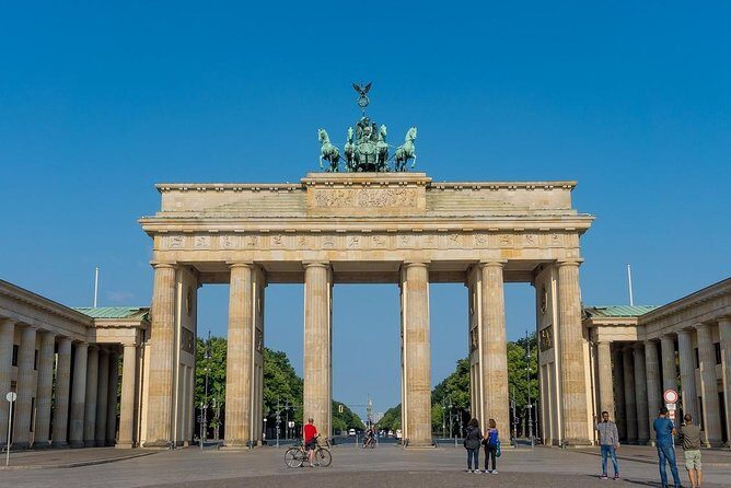 Private Half-Day Sightseeing Tour in Berlin - Frequently Asked Questions