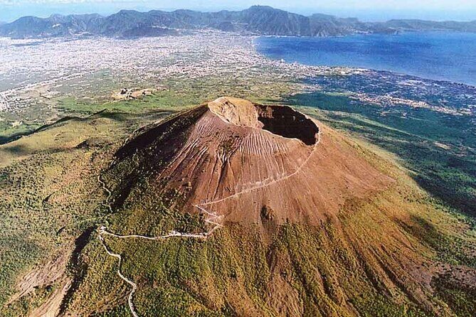 Private Half-Day Sightseeing Tour of Vesuvius National Park - Exploring the Vesuvius National Park: What You Can Expect