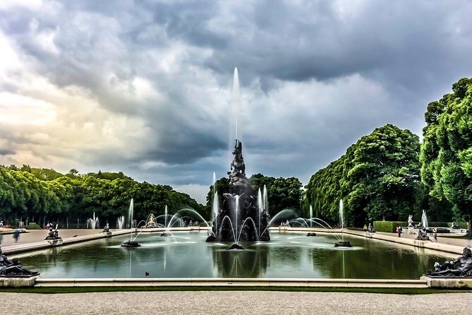 Private Herrenchiemsee Castle Tour from Munich with Cruise and Carriage Ride - FAQs