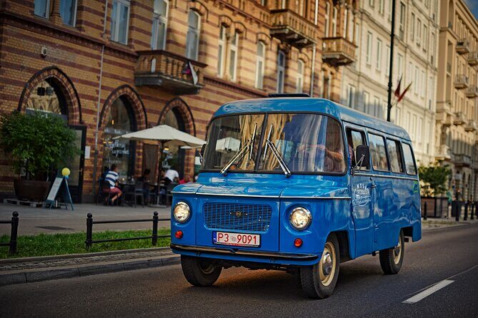 Private Historical Tour of Warsaw by a Retro Fiat with Pickup - FAQs