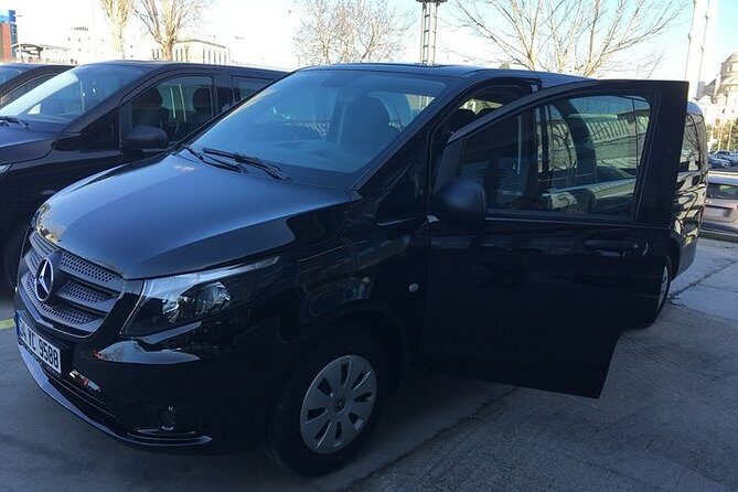 Private IST Istanbul Airport Transfer for Old City & Taksim Hotel - FAQs
