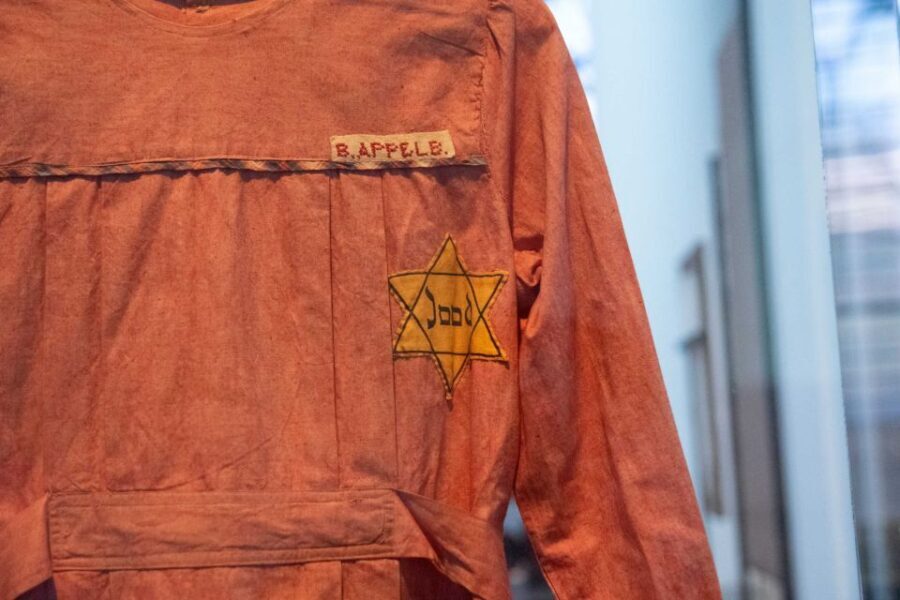 Private Jewish Quarter, Synagogue, Museum Tour & Cruise - Who Should Consider This Tour?
