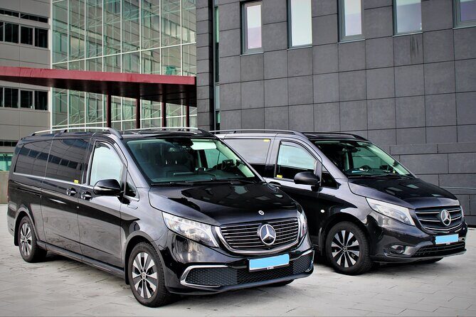 Private Keflavík Airport Round Trip Transfer - Why This Transfer Stands Out