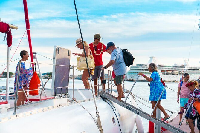 Private Lagoon Cruise Maxi Catamaran Experience Bora Bora - A Detailed Look at the Bora Bora Maxi Catamaran Experience