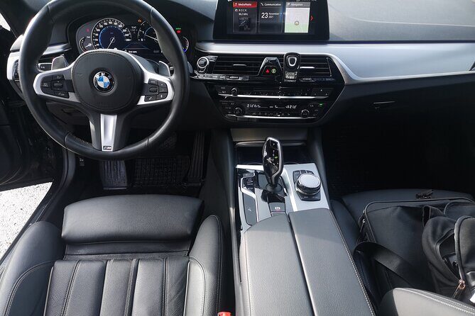 Private Limo Transfer from Beograd Airport to Belgrade downtown - Summary: Who should book this?