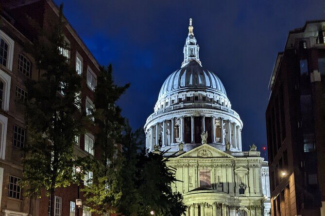 Private London Tour by Night including Pick up from Hotel - Discovering London’s Nighttime Charm: a detailed look