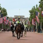 Private London Tours by Experienced Guide in New London Taxi - The Review in Detail