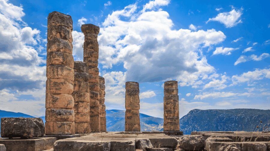 Private Luxury Tour: Delphi, Arachova and Hosios Loukas - Who Is This Tour Perfect For?