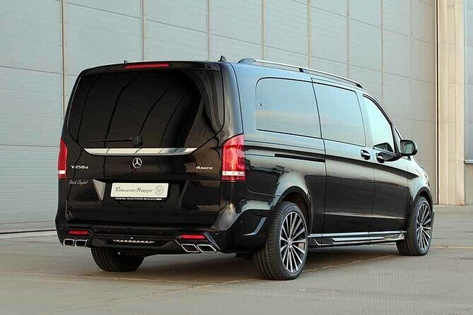 Private Luxury Van Departure from Copenhagen to Copenhagen Port - A Detailed Look at the Copenhagen Private Transfer