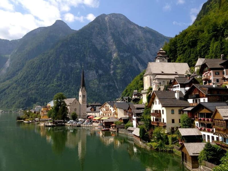 Private Melk Hallstatt, Salzburg tour from Vienna - An In-Depth Look at the Tour