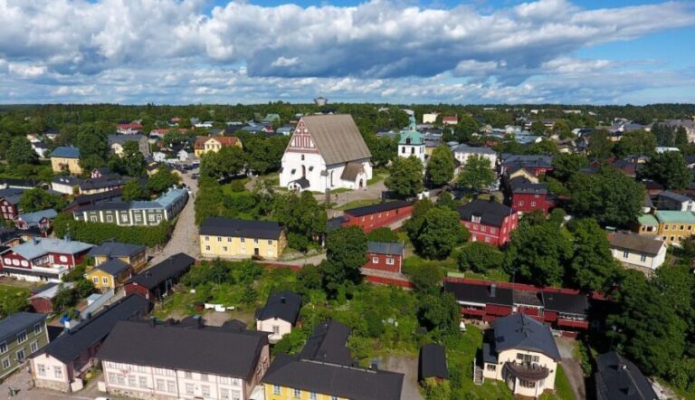 Private National Park and Porvoo Old Town tour from Helsinki - A Deep Dive into the Experience